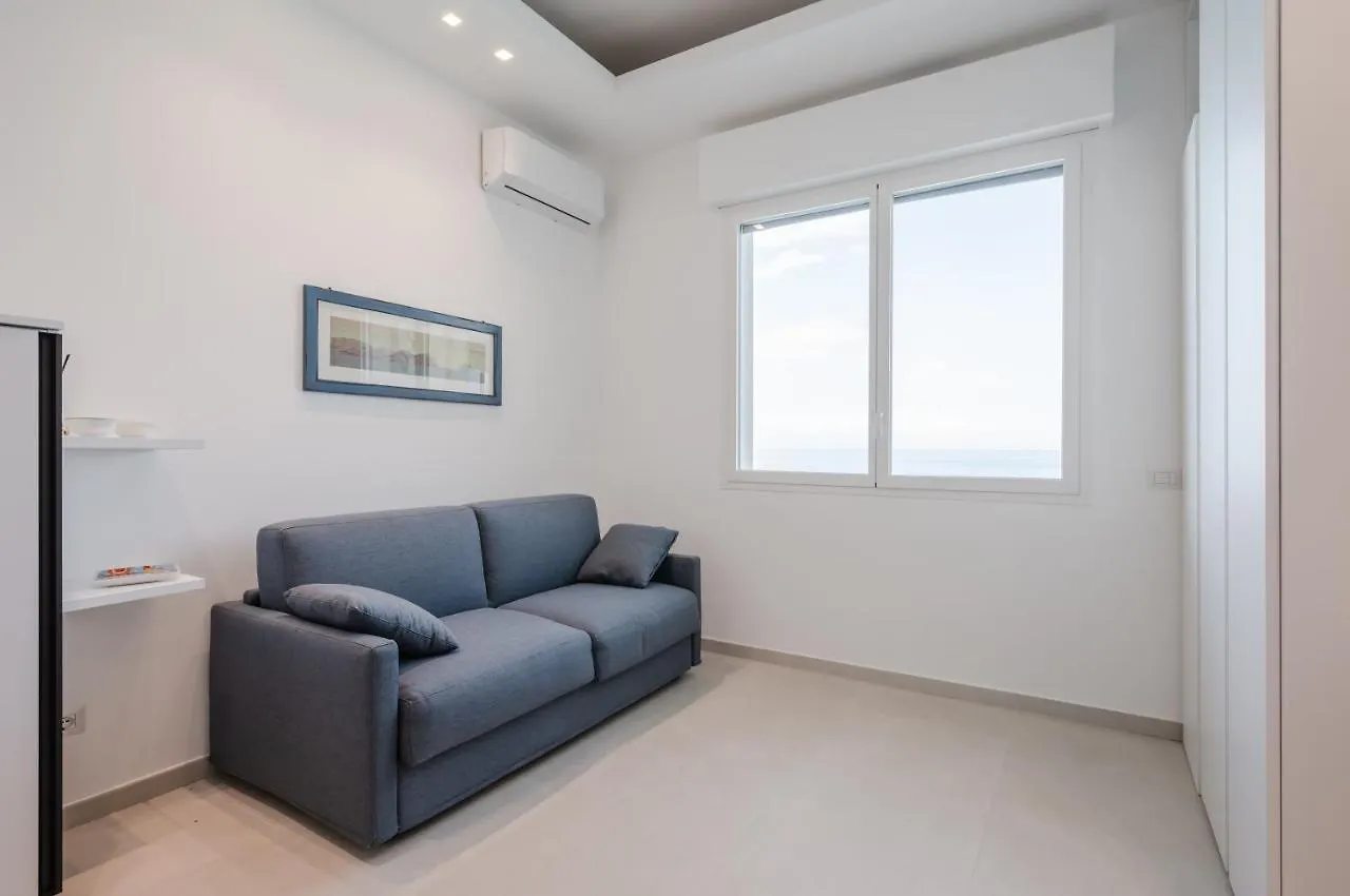 Taormina Seaview Studio A Few Steps From The Beach Daire